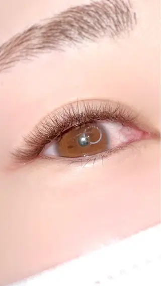 マツエク・マツパ aveuglant所属・aveuglant 加藤久佳のマツエク・マツパデザイン