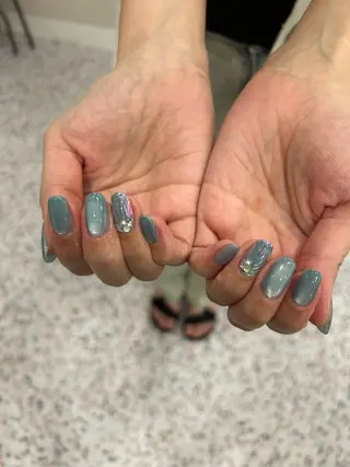 ネイル 小松 千冬snazzyのネイルデザイン