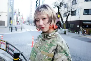 カラー ハイトーン/ ウルフ/suzuhaのヘアスタイル