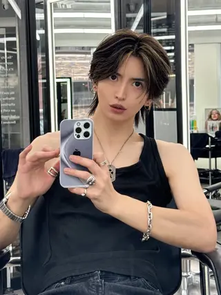 ショート カラー メンズ 曲がる縮毛矯正 髪質改善/西尾 幸樹のヘアスタイル