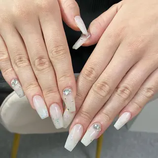 ネイル マツエク・マツパ I P'ink nail salon所属・I pinknail 韓国風·持ち込み専門のネイルデザイン