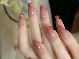 ネイル lucky nail 歌舞伎町のネイルデザイン