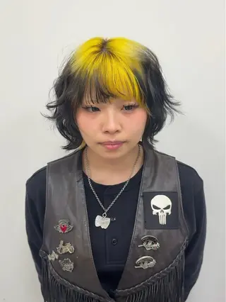 ショート カラー llwy名古屋栄所属・RYUKI/デザイ ンカラー/ブリーチのヘアスタイル