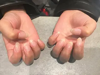 ネイル Nest 岩崎のネイルデザイン