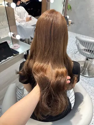 ミディアム カラー rina／ベージュ ワンホン/韓国ヘアのヘアスタイル