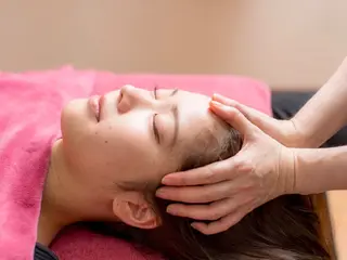 盛れる小顔矯正師 たく先生のエステ・リラクイメージ