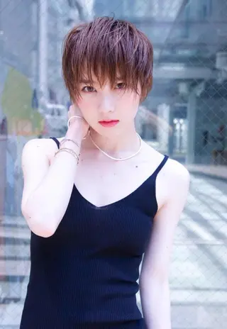 ショート カラー hao所属・西山 頌太のヘアスタイル