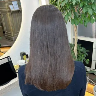 ロング Hui.所属・縮毛矯正・髪質改善 特化 出納 直起のヘアスタイル