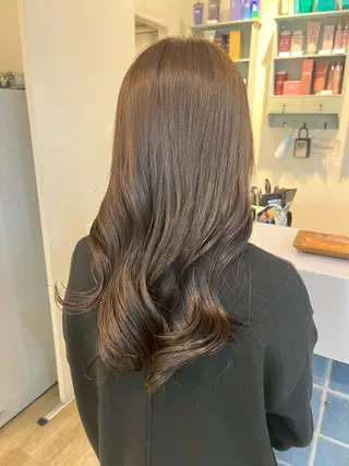 セミロング カラー N° aria 三軒茶屋のヘアスタイル