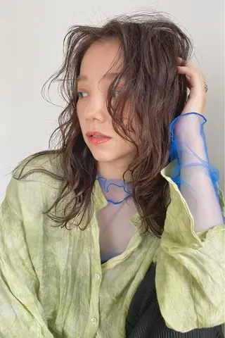 ロング カラー パーマ Hayashi Shioriのヘアスタイル