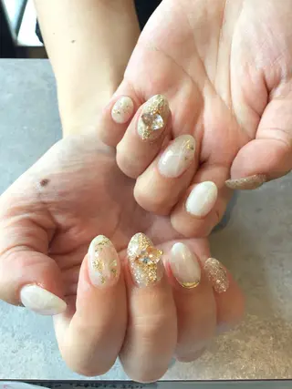 ネイル Nest 岩崎のネイルデザイン