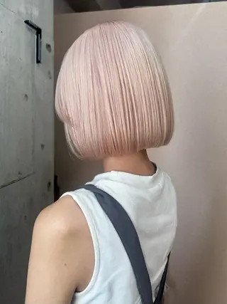 ショート カラー lani hair salon所属・SHOTO ハイトー ン/デザインカラーのヘアスタイル