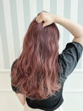 ロング ブリーチカラー✨ 駒場　笙のヘアスタイル