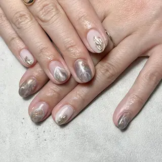 ネイル atelier　FIORITURA所属・FIORITURA aiのネイルデザイン