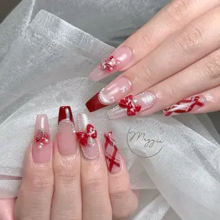ネイル Maggie Nail🦩のネイルデザイン