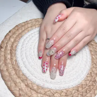 ネイル M🌷nail 長さだし専門店のネイルデザイン