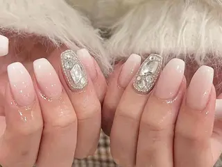 ネイル One Plus キキのネイルデザイン