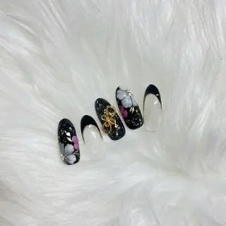 ネイル Revia所属・Revia おおだちあやなのネイルデザイン