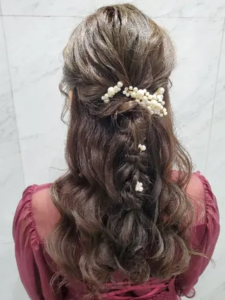 ロング ヘアアレンジ bei licoldo所属・仁科 美乃里のヘアスタイル