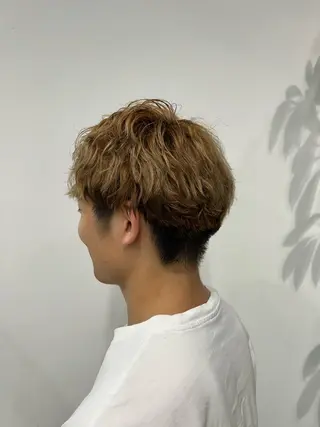 メンズ やりすぎないパーマ ニュアンスパーマのヘアスタイル