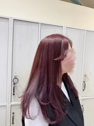 ミディアム 太田 千尋のヘアスタイル