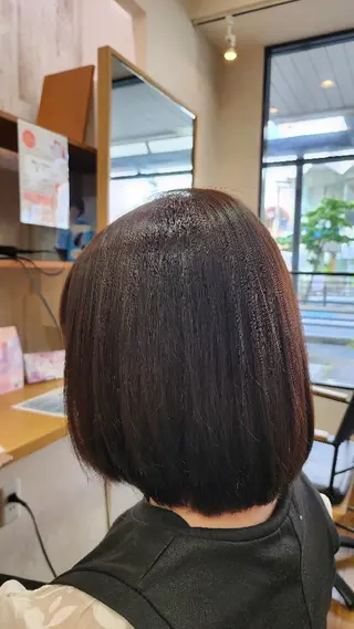 ミディアム 近森 美帆[モーラ高石店]のヘアスタイル