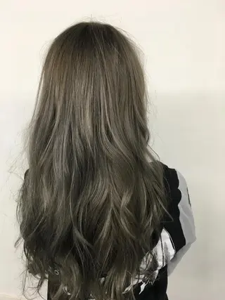 ロング カラー シムラ カイゲンのヘアスタイル