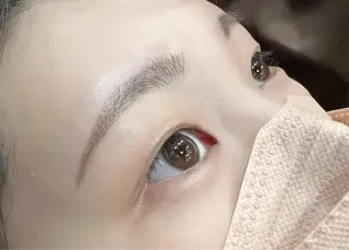 アイブロウ B's緑店 eyelist川上のマツエク・マツパデザイン