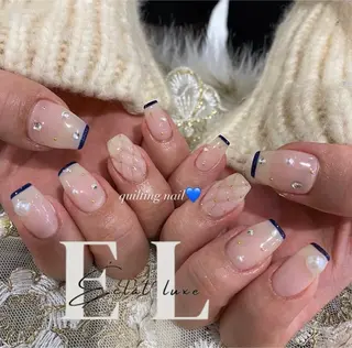 ネイル 倉石 百恵のネイルデザイン