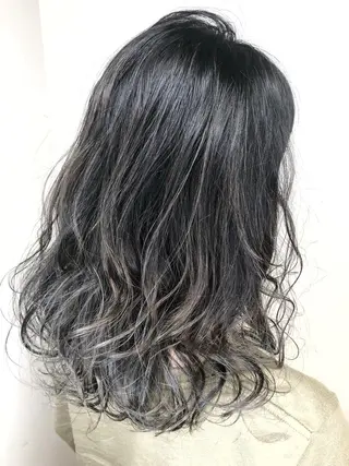 セミロング カラー メンズヘア特化 崎田 成人のヘアスタイル