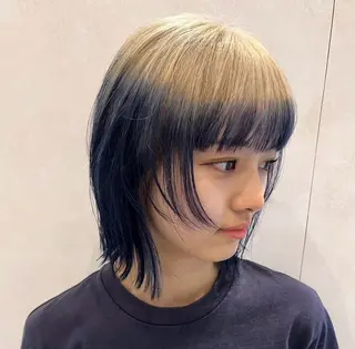 ミディアム カラー ORGN.所属・にちか /似合う個性派カラーのヘアスタイル