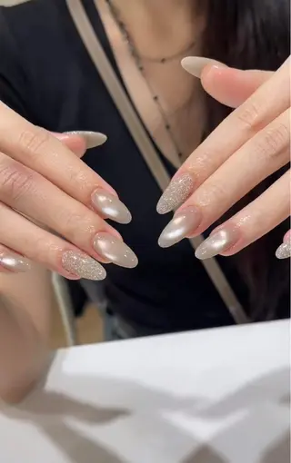 ネイル T. Leeのネイルデザイン