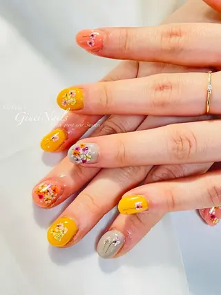 ネイル Genie Nailsのネイルデザイン