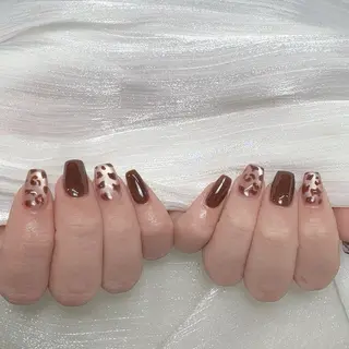 ネイル ENSalon 愛佳のネイルデザイン