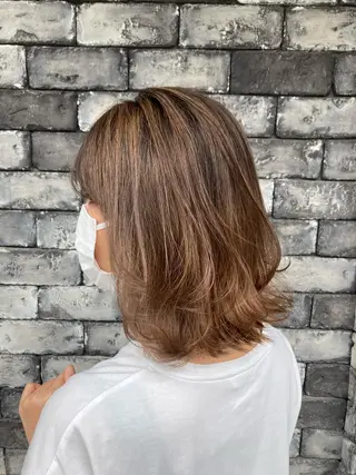 ミディアム カラー ✂️似合わせの魔術師 石田一樹✂️のヘアスタイル