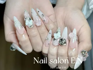 ネイル E.N🦋 長さ出し/持ち込みのネイルデザイン