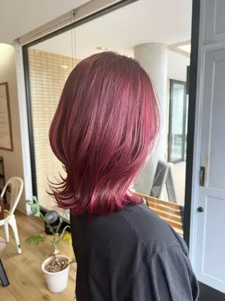 ミディアム カラー 堀 望美のヘアスタイル