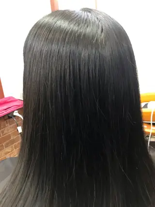 セミロング パーマ 桧山 真のヘアスタイル