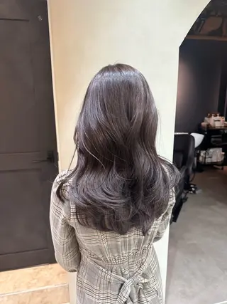 セミロング カラー a-o横浜所属・色落ちまでキレイに！ ！女性サロンのヘアスタイル