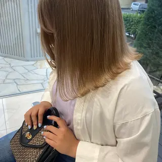 セミロング カラー 髪質改善🫧ベージュ 椙山 響のヘアスタイル