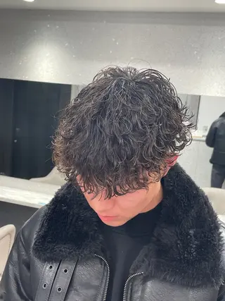 パーマ メンズ メンズスタイリスト✨ 助川龍哉のヘアスタイル