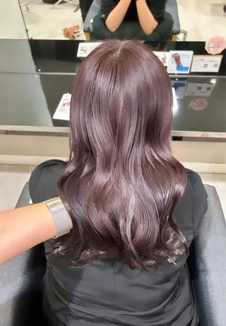 セミロング 髪質改善× ブリーチなしyutoのヘアスタイル