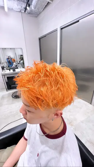 ショート カラー メンズ カラースペシャリスト ・齊藤 羽瑠輝のヘアスタイル