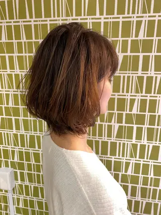 ミディアム 横浜／桜木町／艶髪 【Shin】亀井 真のヘアスタイル