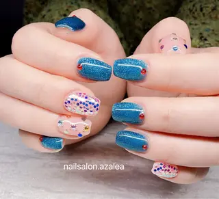 ネイル R inのネイルデザイン