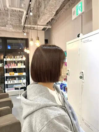 ショート カラー 神原 茉依🩰🪩のヘアスタイル