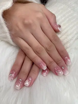 ネイル muni所属・鶴橋♡̴⟡.˚ネイル kpop.ワンホンのネイルデザイン