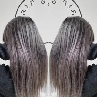 ロング カラー 川越 輝梨奈のヘアスタイル