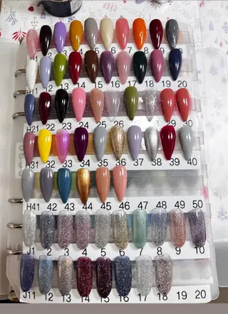 ネイル 清水 ユナのネイルデザイン