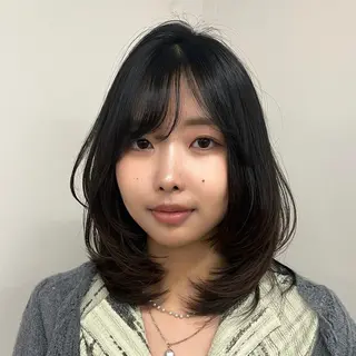ミディアム 🦋レイヤー職人 猪瀬玲奈🦋のヘアスタイル